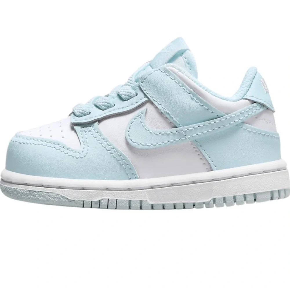 NEW Nike Baby Dunk Low White and Glacier Blue Size 4